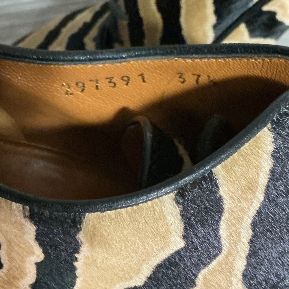 Gucci Tiger Print Haircalf LaceUp Heels Vintage Pumps Size US 7.5 - Picture 14 of 16